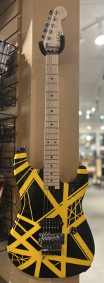 EVH Stripe Series Electric Guitar - Black/Yellow (MODIFIED)